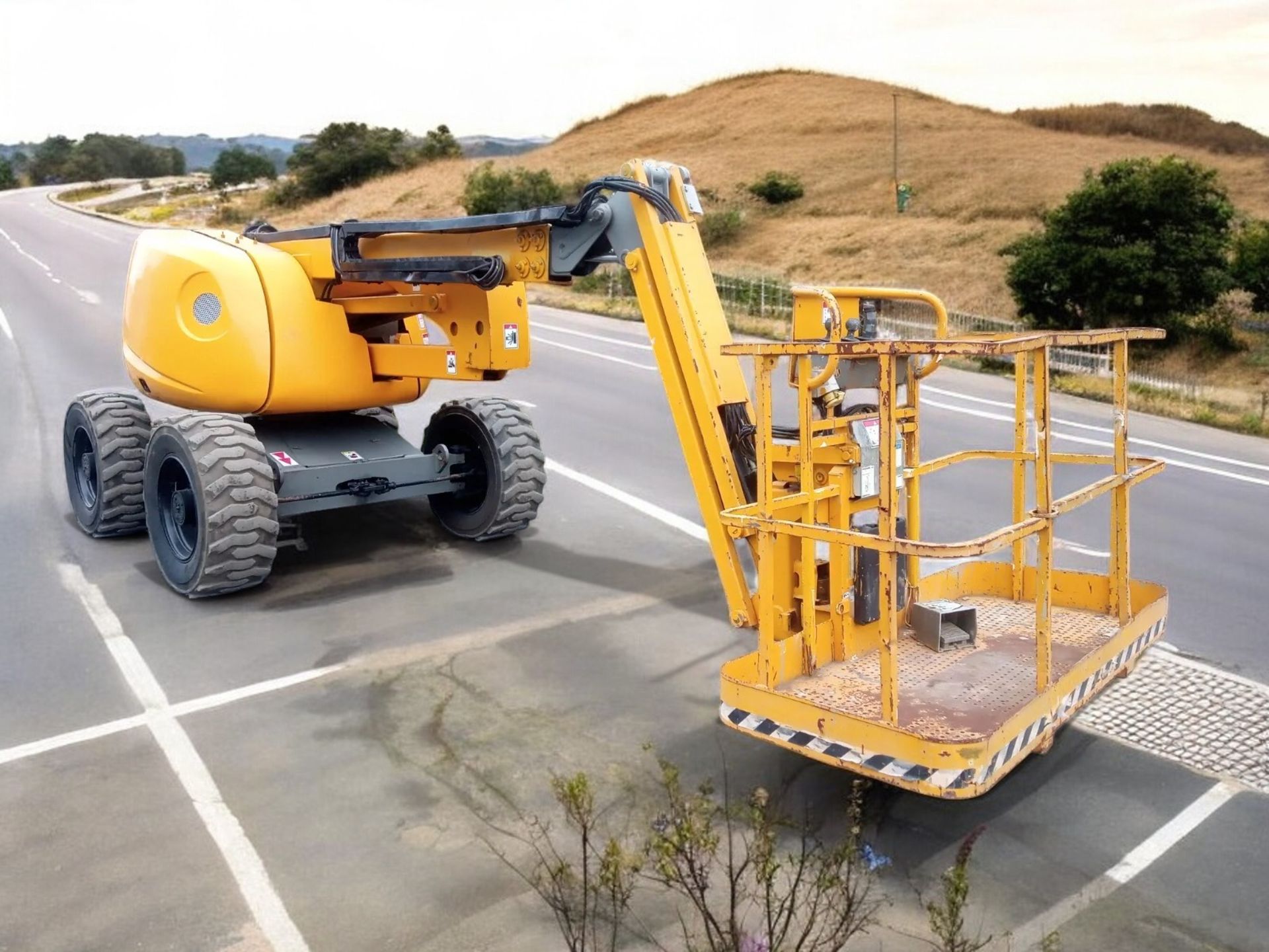2008 HAULOTTE HA16PXNT CHERRY PICKER - Image 4 of 15
