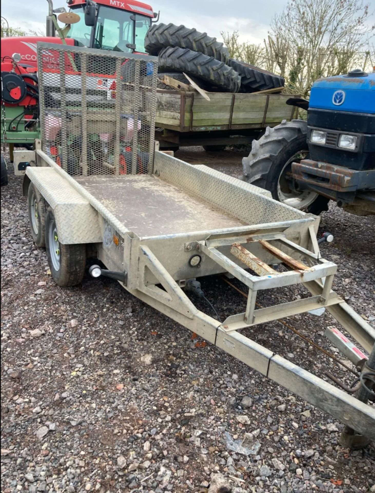 INDESPENSION 2.7T TWIN AXLE PLANT TRAILER - Image 4 of 6