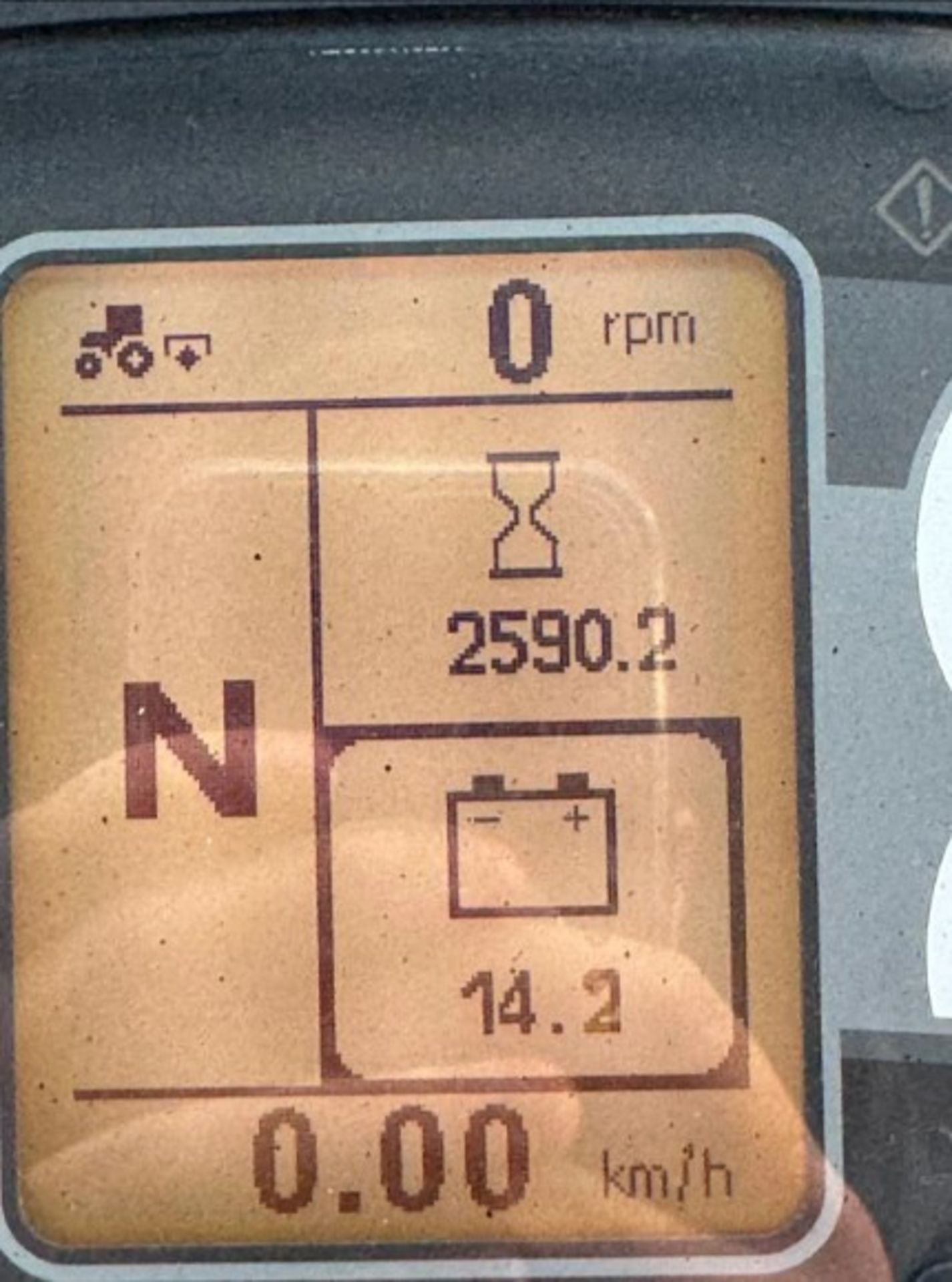 2014 NEW HOLLAND T5.105 TRACTOR WITH 2,590 OPERATING HOURS. - Image 9 of 14