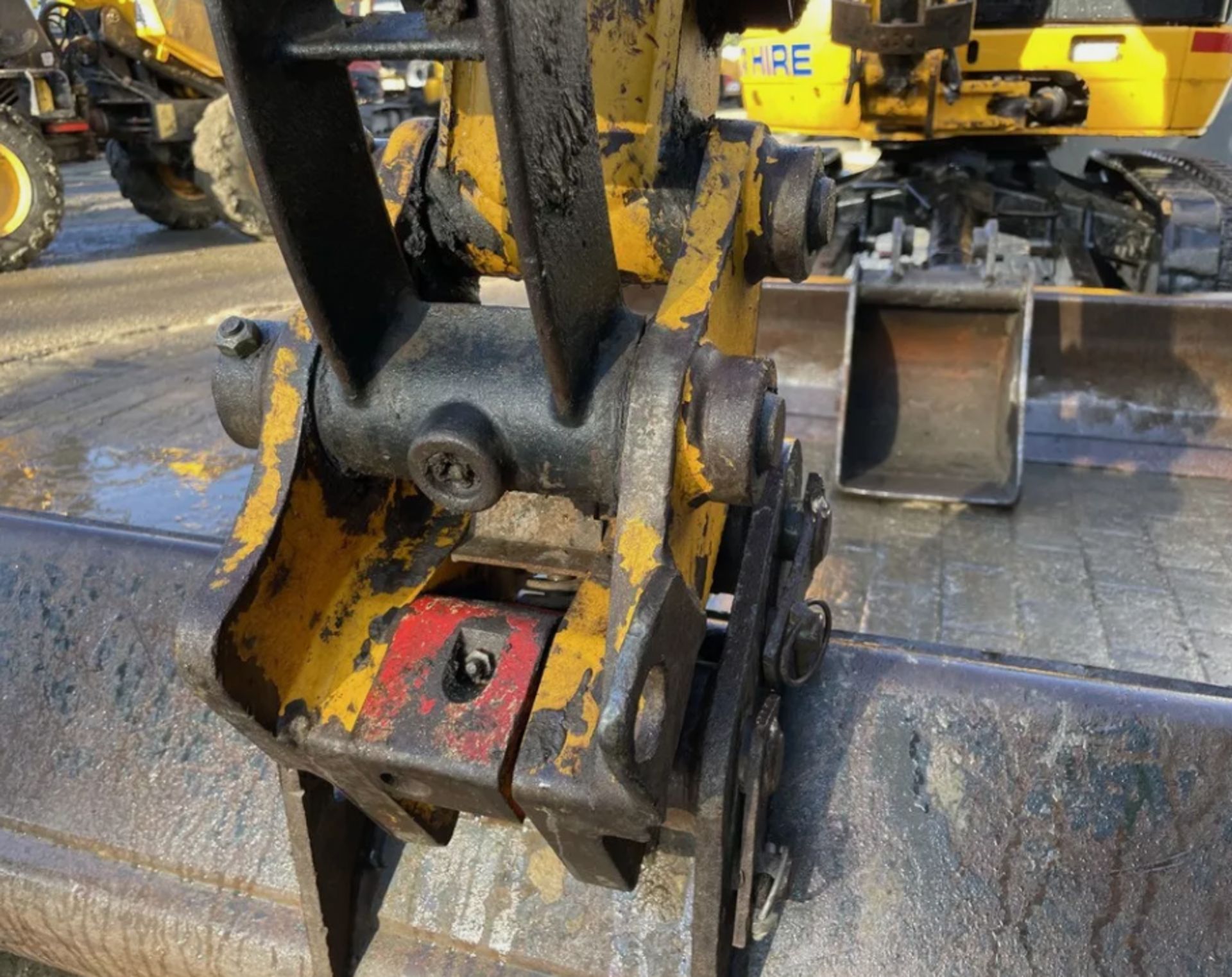 JCB 8025 ZTS MINI EXCAVATOR - 2016 - 2.9T WITH QUICK HITCH - Image 12 of 14
