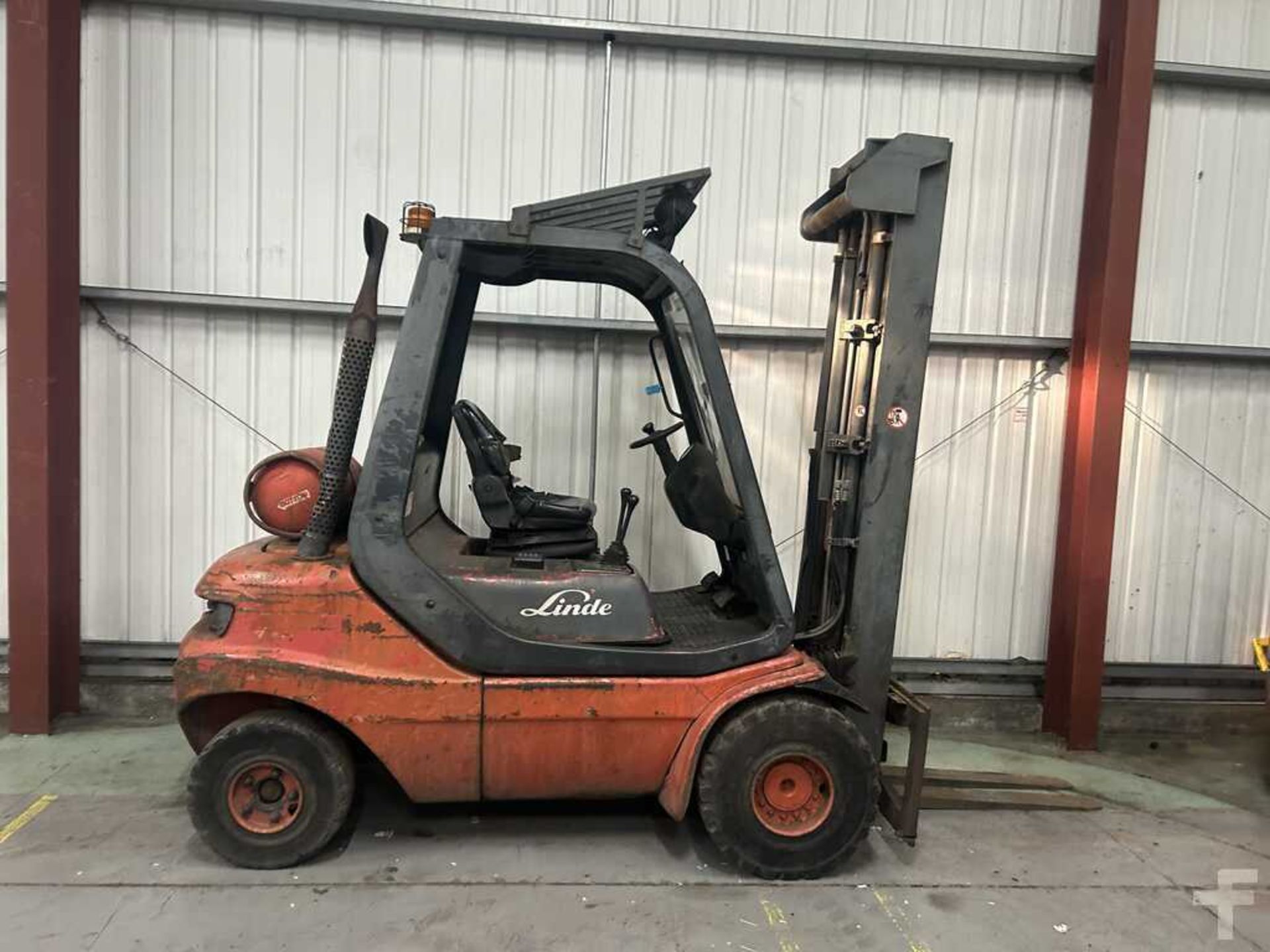 LINDE H30T-03 LPG FORKLIFT - YEAR 1998 - Image 5 of 6