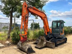 2012 DOOSAN DX80R 8 TONNE EXCAVATOR DIGGER