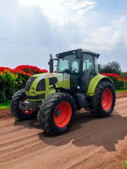 CLAAS ARION 620 TRACTOR