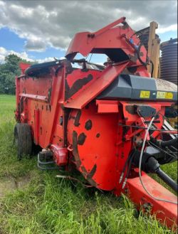 KUHN STRAWCHOPPER