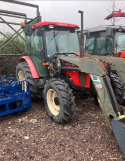 2004 ZETOR 7341 C/W LOADER