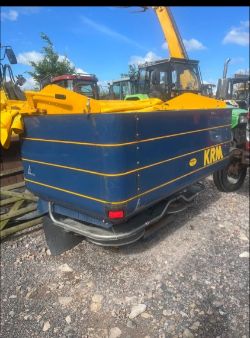 2014 KRM L2 FERTILIZER SPREADER
