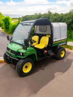 JOHN DEERE 850D GATOR