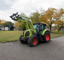 2014 CLAAS ARION 620 TRACTOR WITH LOADER