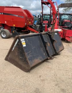 STRIMECH 2T EARTH BUCKET