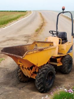 2012 THWAITES 1 TON DUMPER