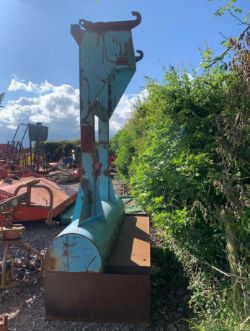 GRAIN PUSHER W/ Q FIT BRACKETS