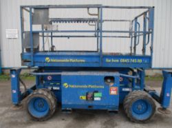 2012 SKYJACK SJ6826 SCISSOR LIFT WORKING HEIGHT: 9.9 METRES