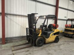 CAT GP25N LPG FORKLIFT – 2004, 2,500 KG CAPACITY