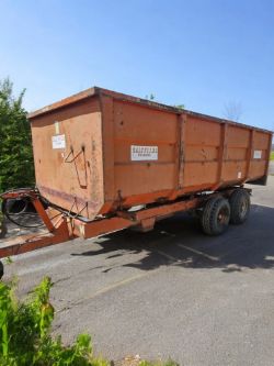 GRIFFITHS 10 TON GRAIN TRAILER