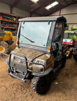 KUBOTA RTV 900 GATOR