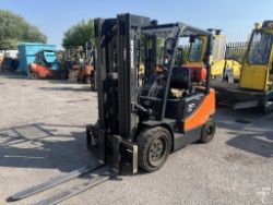 DOOSAN G30E-5 LPG FORKLIFT - YEAR 2013