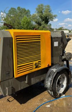 2021 TURBOSOL TB40 TRAILER-MOUNTED CONCRETE PUMP