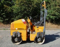 2012 TEREX TV800 VIBRATING ROLLER