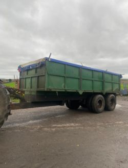 12 TON GRAIN TRAILER