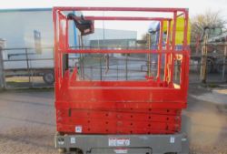2016 GENIE GS 1932 SCISSOR LIFT – ACCESS PLATFORM / CHERRY PICKER