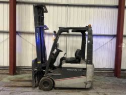 **(INCLUDES CHARGER)** 2013 NISSAN AG1N1L18Q ELECTRIC 3-WHEEL FORKLIFT