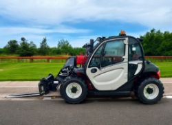 2018 MANITOU MT420H 4M COMPACT TELEHANDLER