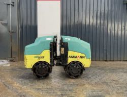 2016 AMMANN RAMMAX 1575 TRENCH ROLLER
