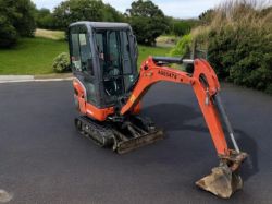 KUBOTA KX016-4 MINI EXCAVATOR – 2015 – 1.6T