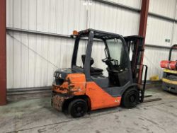 2016 TOYOTA 02-8FDF25 DIESEL FORKLIFT