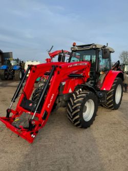 MASSEY FERGUSON 5612 WITH LOADER – 2014