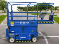 2007 UPRIGHT MX19 SCISSOR LIFT – SELF-PROPELLED ACCESS PLATFORM
