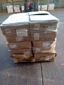 ASSORTED CARPET TILES - SEE DESCRIPTION FOR BREAKDOWN