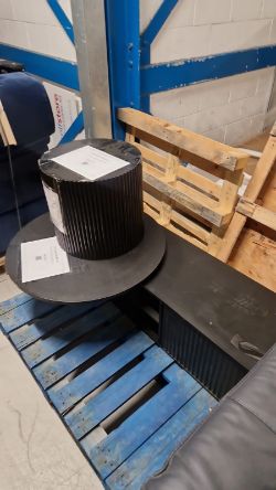 PALLET CONTAINING DUSK COFFEE TABLE & TV UNIT IN BLACK RRP £624