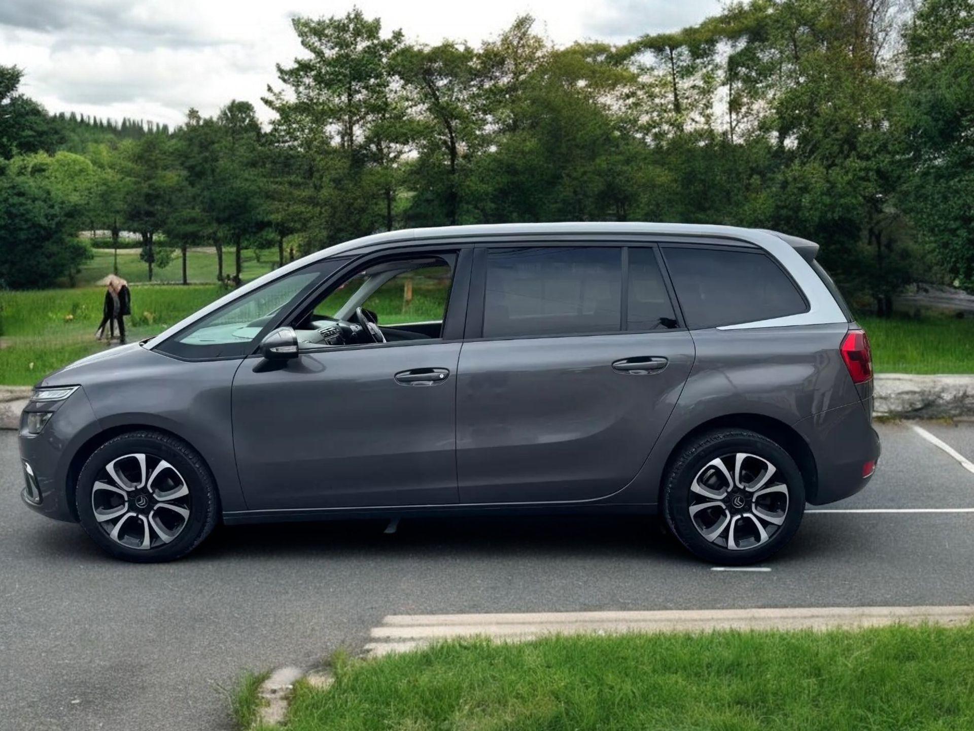 2020 CITROEN C4 GRAND SPACETOURER FEEL PLUS 1.5 HDI 130 EX FLEET >>--NO VAT ON HAMMER--<< - Image 6 of 19