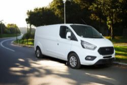 2018/68 FORD TRANSIT CUSTOM 300 LIMITED LWB L2