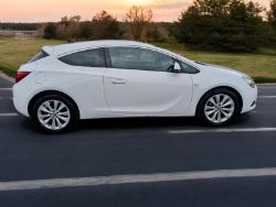 VAUXHALL ASTRA GTC SRI 2.0 CDTI S/S WHITE 2011 >>--NO VAT ON HAMMER--<<