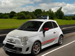 2009 ABARTH 500 1.4 T-JET – 66K MILES – ULEZ COMPLIANT >>--NO VAT ON HAMMER--<<