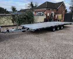 TA-NO SCORPION TRI-AXLE 18FT CAR TRANSPORTER TRAILER