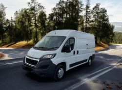 2015 PEUGEOT BOXER 333 L2H2 MWB – 2.2L DIESEL – 130BHP – 82K MILES – >>--NO VAT ON HAMMER--<<