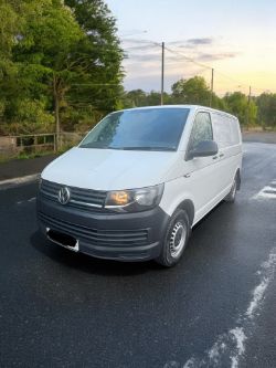 2016 VOLKSWAGEN TRANSPORTER – 6-SPEED MANUAL, 151K MILES, 1 COMPANY OWNER