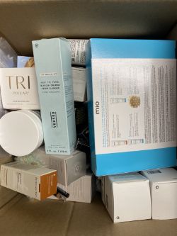 MIXED BOX OF BRANDED COSMETICS, MAKE UP & BEAUTY ITEMS (BOX 46)