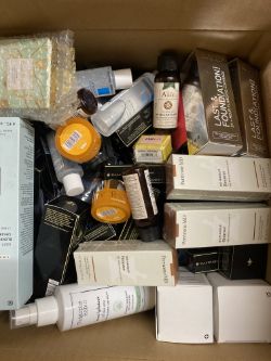 MIXED BOX OF BRANDED COSMETICS, MAKE UP & BEAUTY ITEMS (BOX 53)