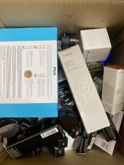 MIXED BOX OF BRANDED COSMETICS, MAKE UP & BEAUTY ITEMS (BOX 29)