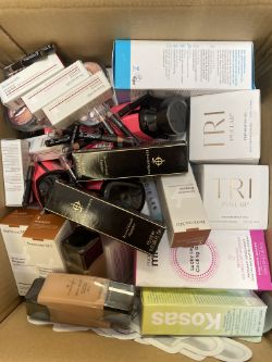 MIXED BOX OF BRANDED COSMETICS, MAKE UP & BEAUTY ITEMS (BOX 11)