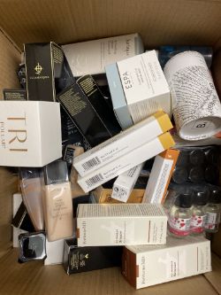 MIXED BOX OF BRANDED COSMETICS, MAKE UP & BEAUTY ITEMS (BOX 28)