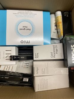 MIXED BOX OF BRANDED COSMETICS, MAKE UP & BEAUTY ITEMS (BOX 45)