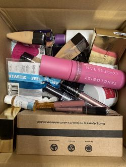 MIXED BOX OF BRANDED COSMETICS, MAKE UP & BEAUTY ITEMS (BOX 65)