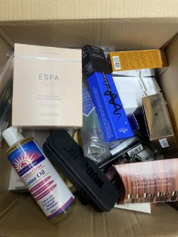 MIXED BOX OF BRANDED COSMETICS, MAKE UP & BEAUTY ITEMS (BOX 67)