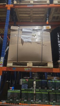 5 PALLET OF MIXED PRODUCTS LIGHTS,DECORATIONS,TREES, CANDLES, LANTERNS,RUGS,PLANTS & MORE!!