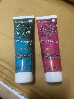 APPROX 5000 X 100ML BODY WASH BUBBLE T (MIXED SCENTS)